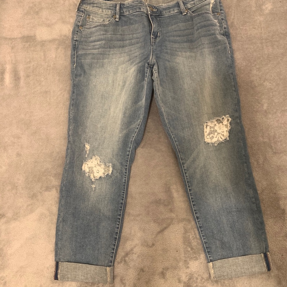 TORRID BOYFRIEND JEANS